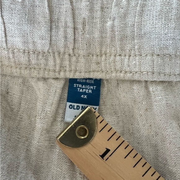 Old Navy Women’s 4XL High Rise Cropped Linen-Blend Tapered Pants Beige - Picture 10 of 15